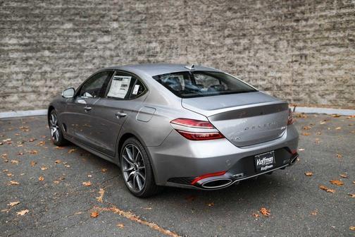 2026 Genesis G70 2.5T Standard