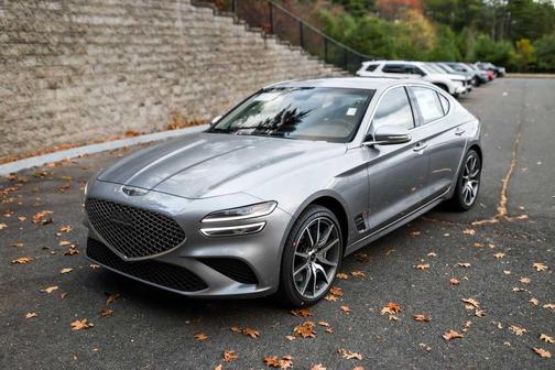 2026 Genesis G70 2.5T Standard