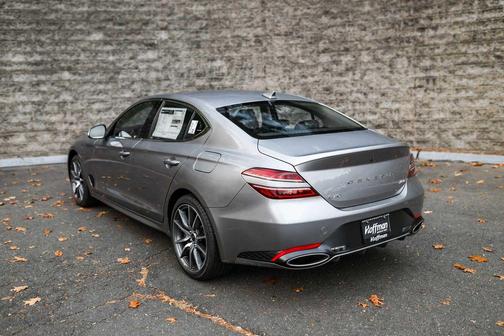 2026 Genesis G70 2.5T Standard