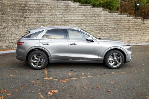 2026 Genesis GV70 2.5T