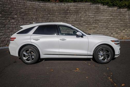 2026 Genesis GV70 2.5T