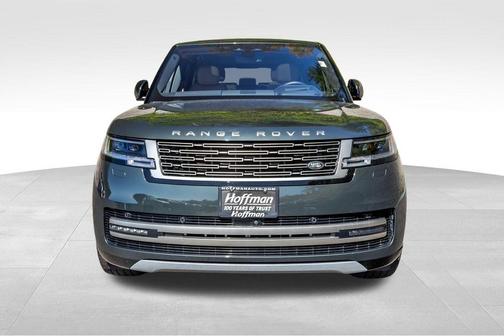 Belgravia Green 2023 Land Rover Range Rover P400 SE