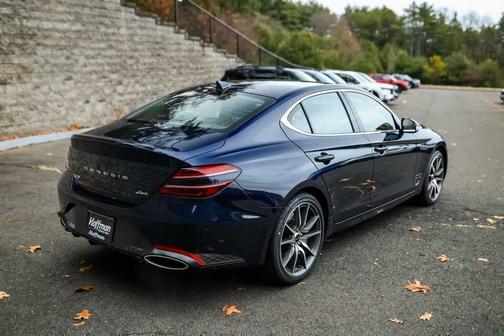 2026 Genesis G70 2.5T Standard