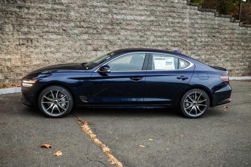 2026 Genesis G70 2.5T Standard