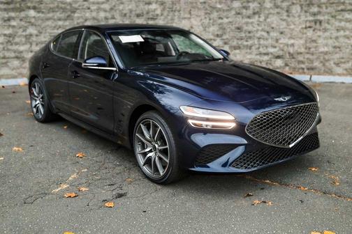 2026 Genesis G70 2.5T Standard