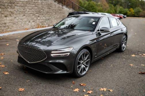 2026 Genesis G70 2.5T Standard