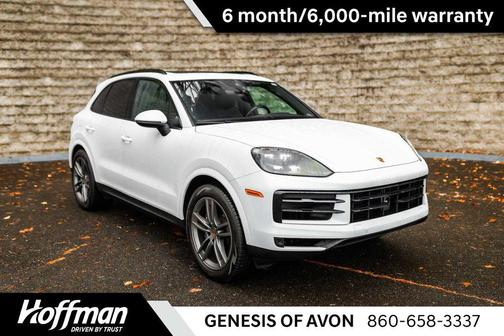 2024 Porsche Cayenne Base