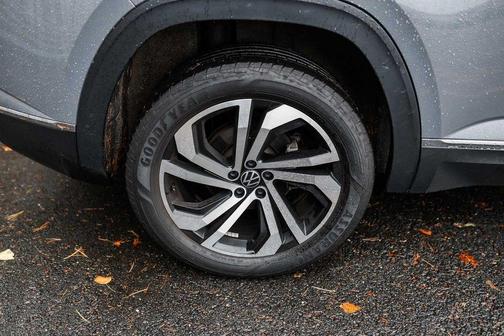 2023 Volkswagen Atlas Cross Sport 2.0T SEL