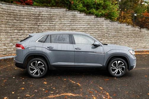 2023 Volkswagen Atlas Cross Sport 2.0T SEL