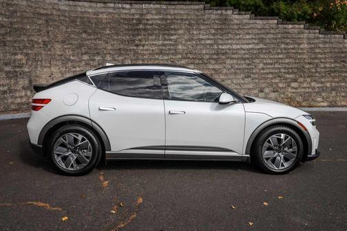 2025 Genesis GV60 Standard