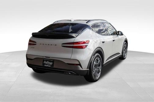 Uyuni White 2025 Genesis GV60 Standard