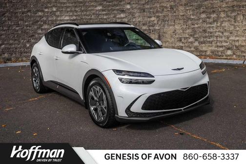 2025 Genesis GV60 Standard