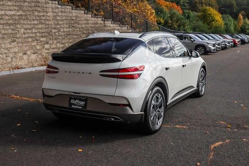 2025 Genesis GV60 Standard