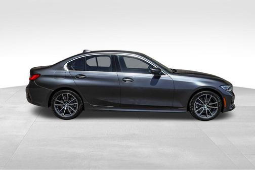 Mineral Gray Metallic 2019 BMW 330 i xDrive