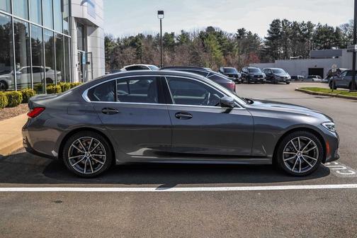 Mineral Gray Metallic 2019 BMW 330 i xDrive