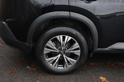 Super Black 2023 Nissan Rogue SV