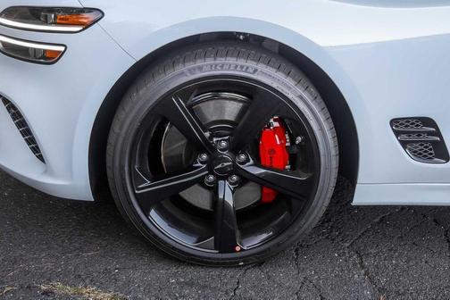 2026 Genesis G70 3.3T Sport Prestige