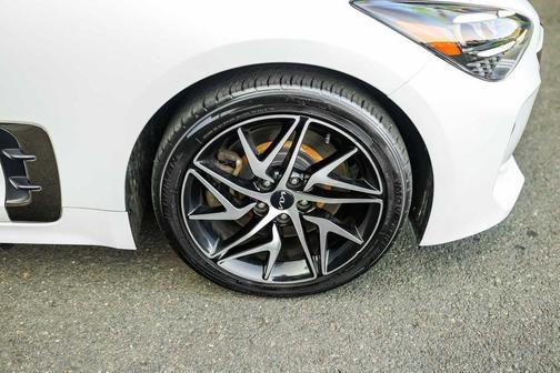 2022 Kia Stinger GT-Line