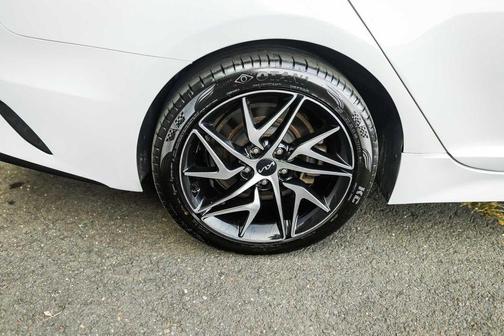 2022 Kia Stinger GT-Line