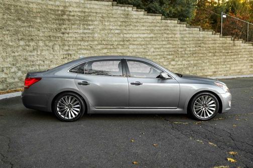 2014 Hyundai Equus Signature