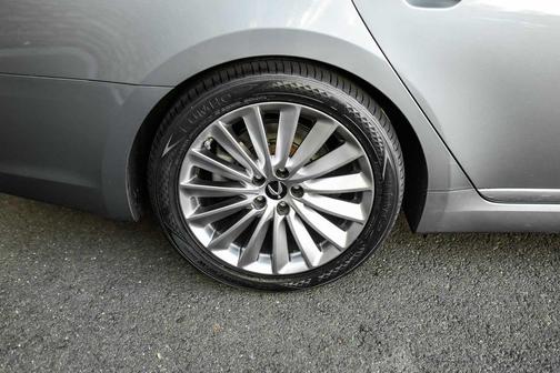 2014 Hyundai Equus Signature