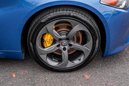 2017 Alfa Romeo Giulia Base