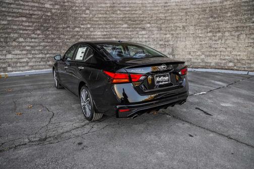 2025 Nissan Altima SL