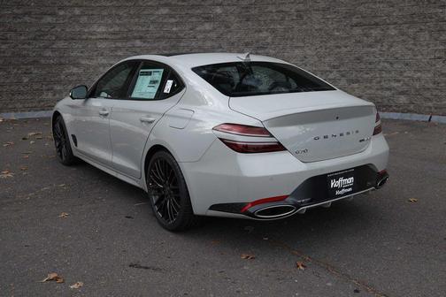 Graphite 2026 Genesis G70 3.3T Prestige Graphite