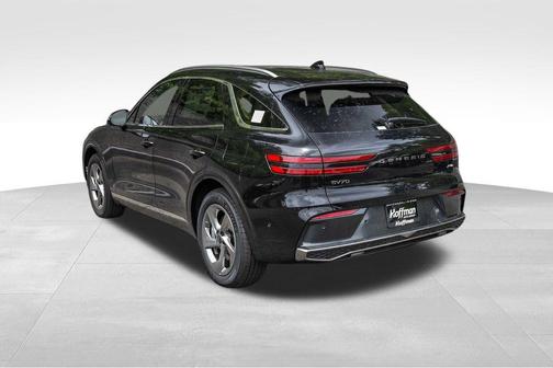 Vik Black 2026 Genesis GV70 2.5T Advanced