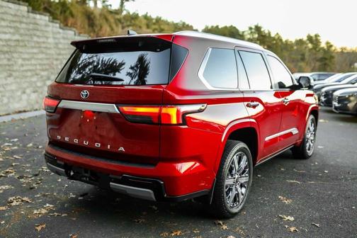 2024 Toyota Sequoia Capstone