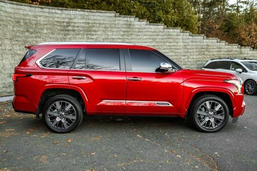 2024 Toyota Sequoia Capstone