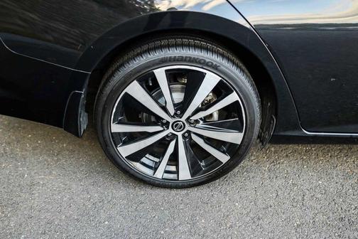 2022 Nissan Altima 2.5 Platinum