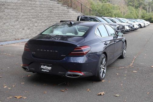 Capri Blue 2026 Genesis G70 2.5T Prestige
