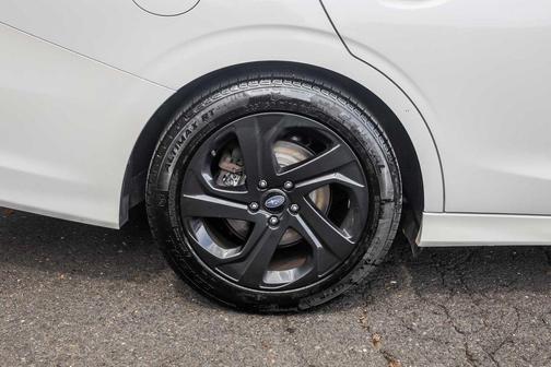 Crystal White Pearl 2021 Subaru Legacy Sport