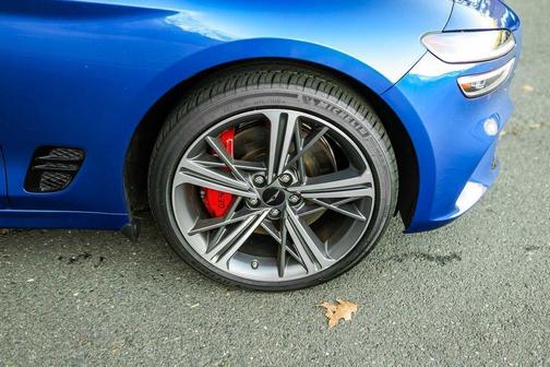 2024 Genesis G70 2.5T