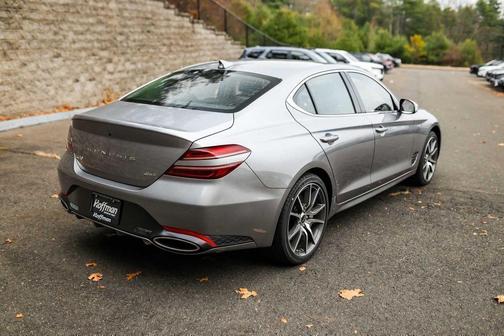 2026 Genesis G70 2.5T Standard