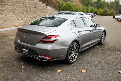 2026 Genesis G70 2.5T Standard
