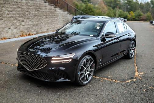 2026 Genesis G70 2.5T Standard