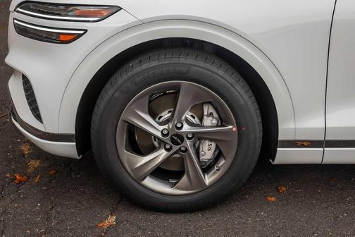 2026 Genesis GV70 2.5T