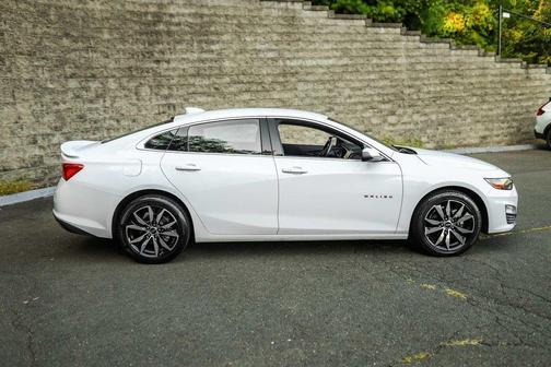 2025 Chevrolet Malibu RS