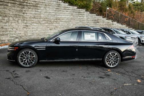 Vik Black 2026 Genesis G90 3.5T e-SC