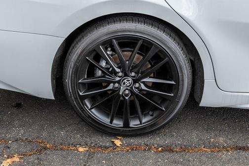 Ice Edge 2024 Toyota Camry XSE
