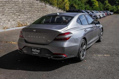 2025 Genesis G70 3.3T Sport Advanced