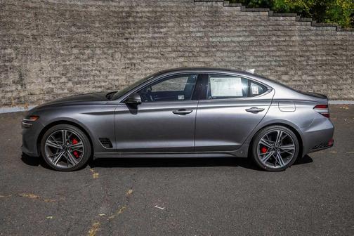 2025 Genesis G70 3.3T Sport Advanced