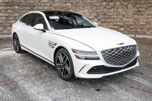 Uyuni White 2026 Genesis G80 2.5T Advanced