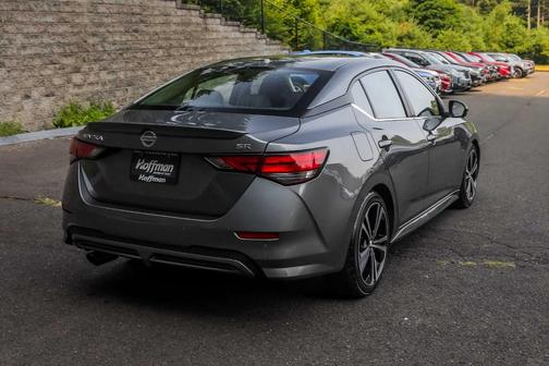 2021 Nissan Sentra SR