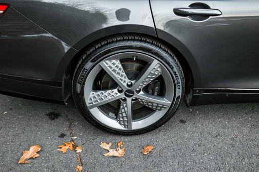 2025 Genesis G80 2.5T