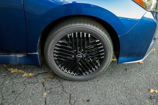 2024 Nissan Leaf SV PLUS