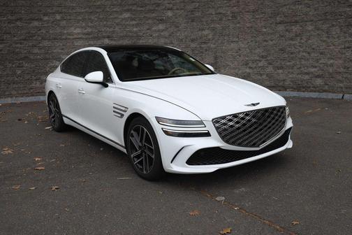 Uyuni White 2026 Genesis G80 2.5T