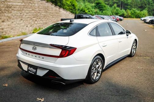 2022 Hyundai SONATA SEL